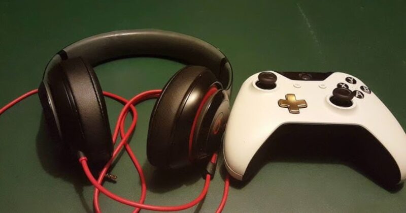 Using Beats Earbuds with Gaming Consoles
